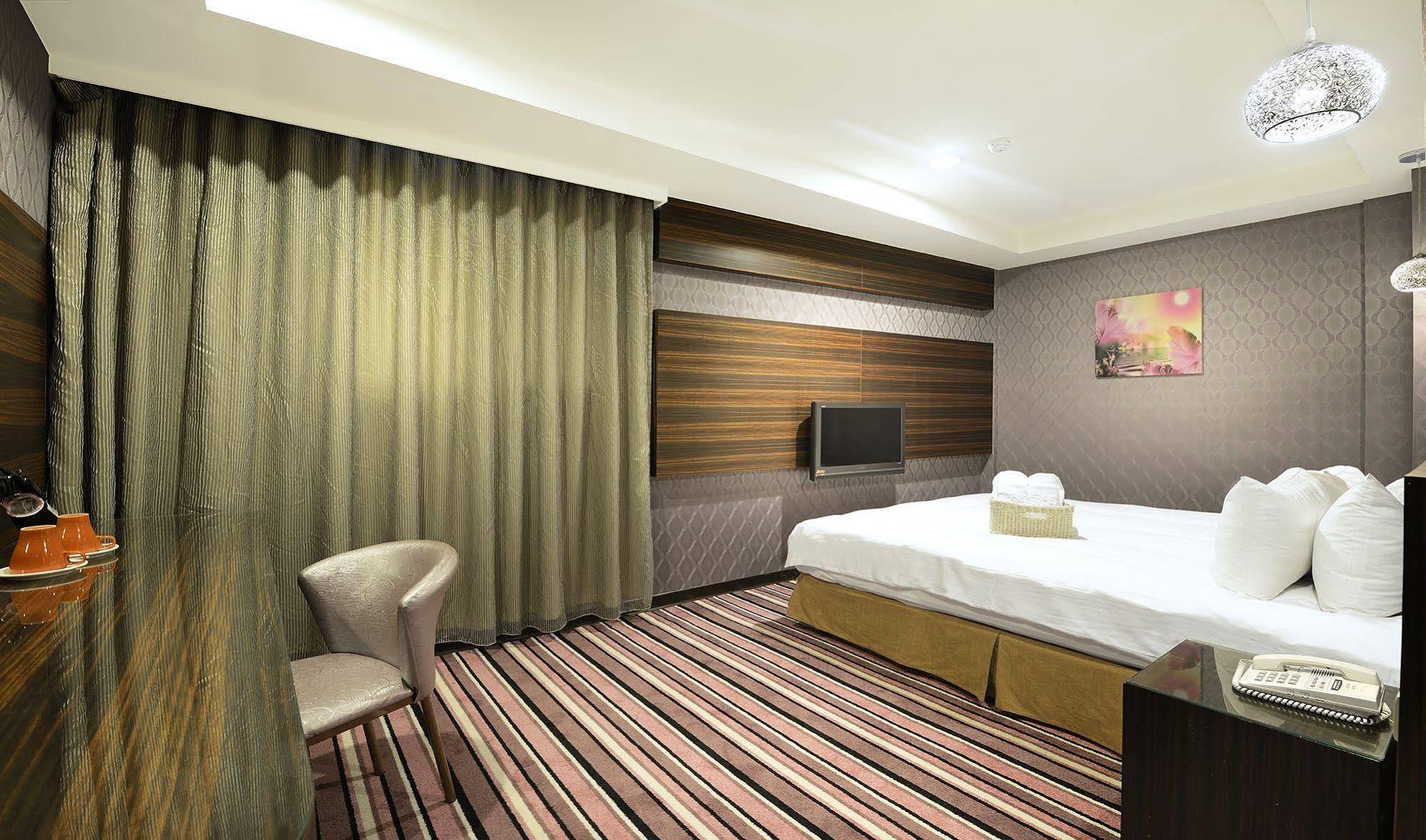 In99 Hotel Jincheng Εξωτερικό φωτογραφία